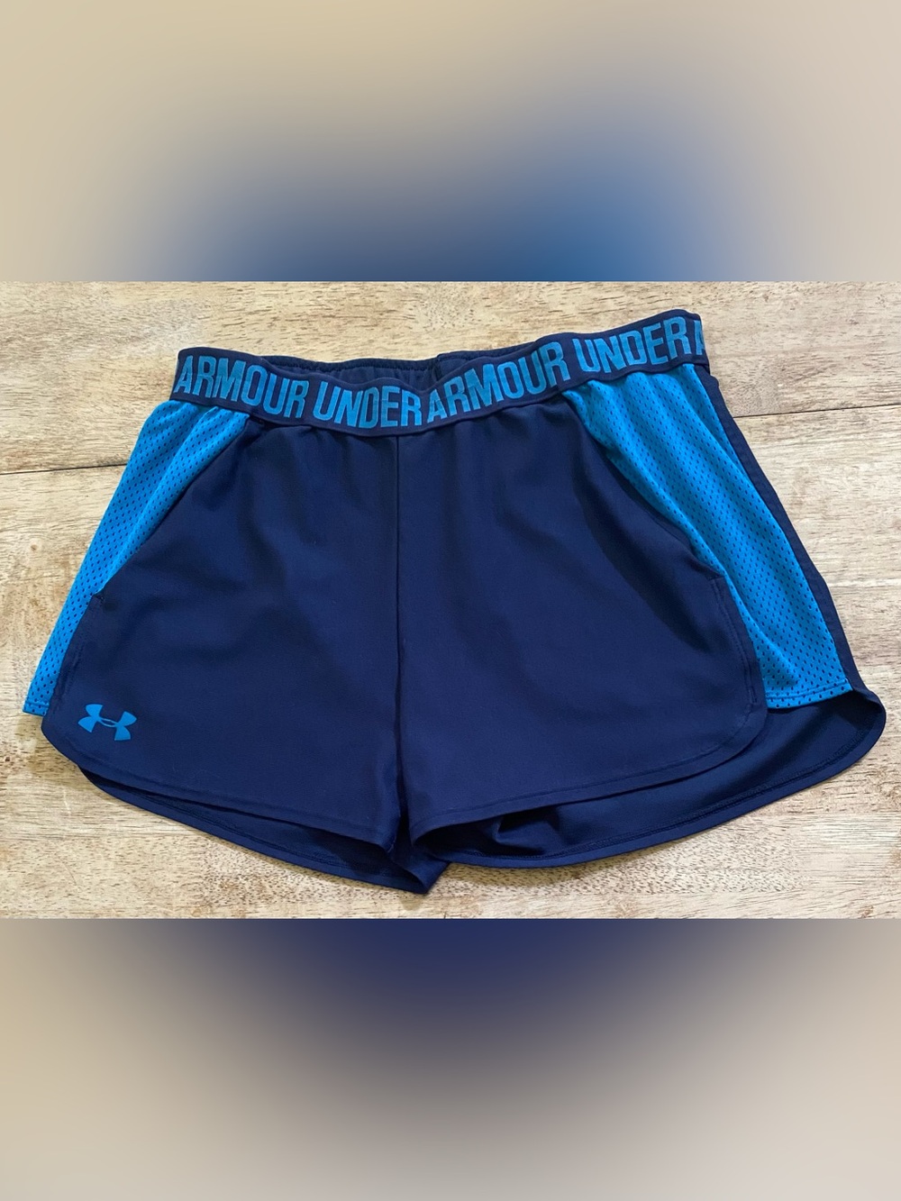 Under‎ Armour Women’s Sz M Two-Tone Blue Play Up 2.0 Shorts